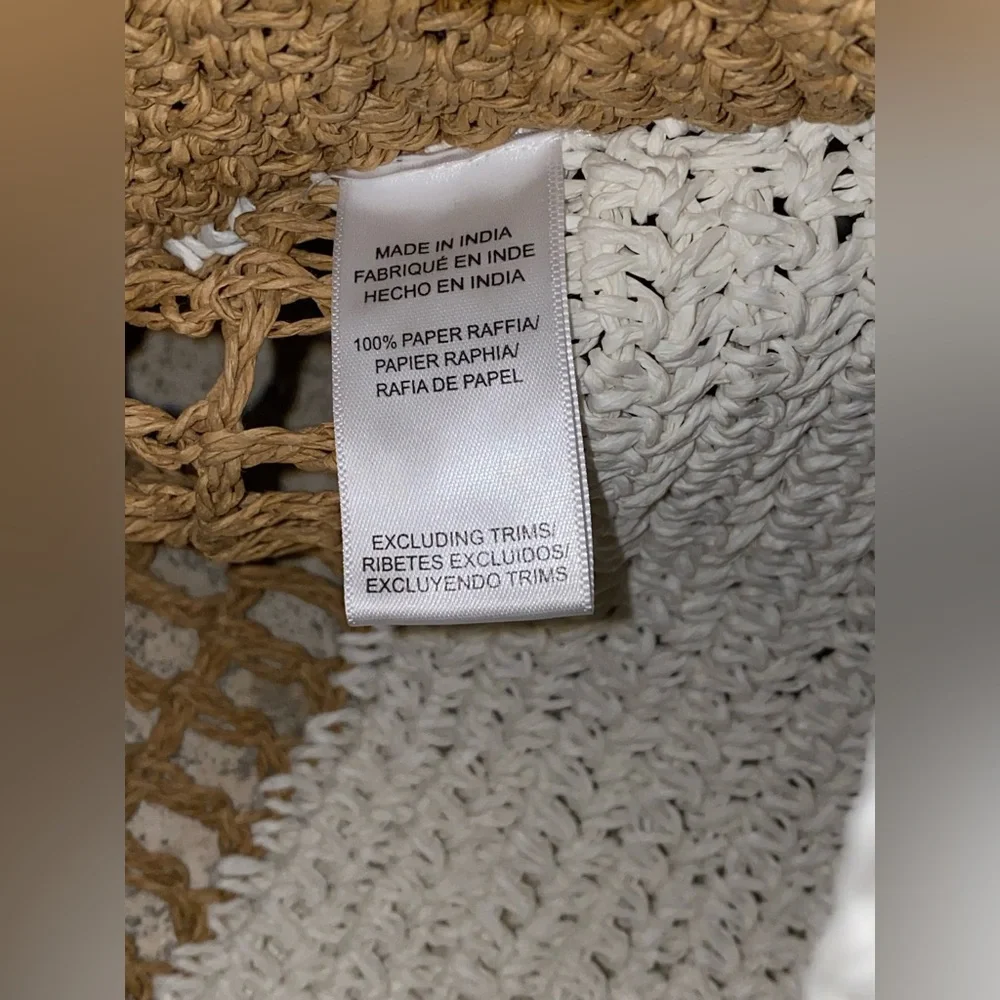 NWT Anthropologie Raffia Shell Summer Vacation Beach Icon Tote Bag and Bag Charm - Picture 9 of 15